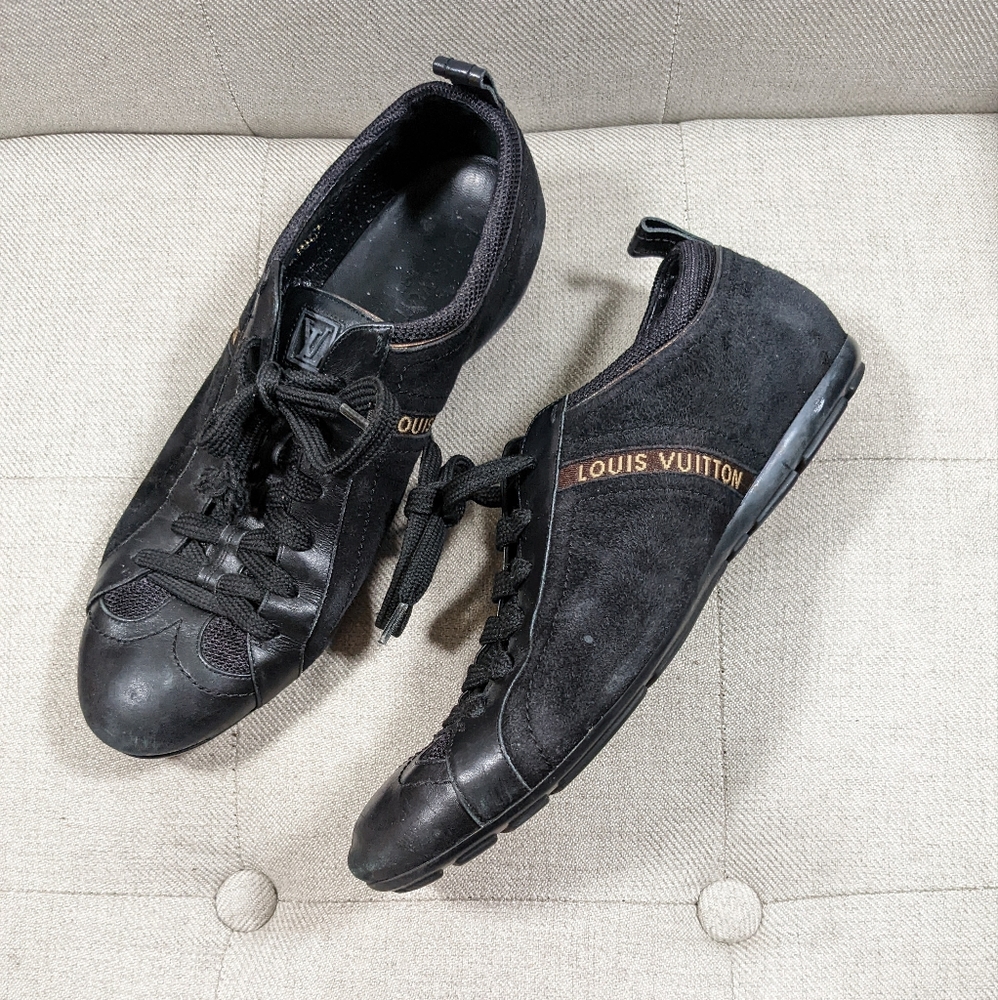 LOUIS VUITTON Low Top Vintage Inspired Leather Suede Laced Sneakers Tennis Shoes